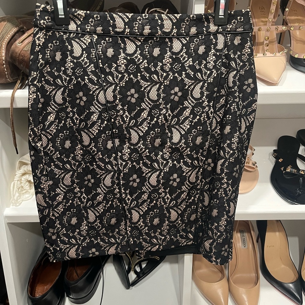 Express Black lace pencil skirt size 4